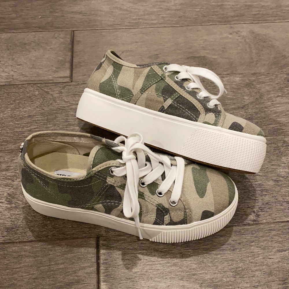 Camo sneakers